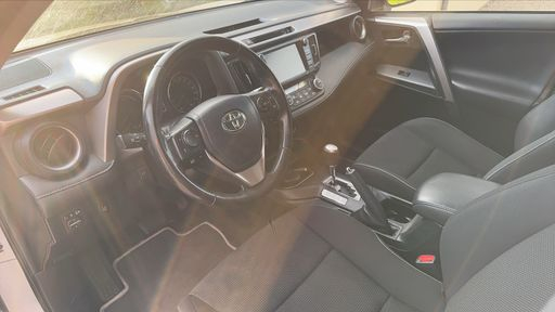 Toyota RAV4 2.5 VVTi 197 Hybrid 2WD E-CVT - Dynamic – 2018 – 86598 km – Hybride essence – Boîte Automatique — photo 16
