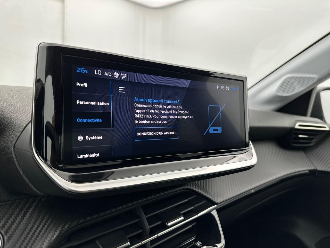 Peugeot 208 electrique 50 kwh 136ch allure — photo 23