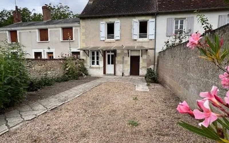 Photo 1