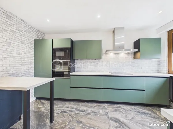 Duplex 7 pièces 131 m²