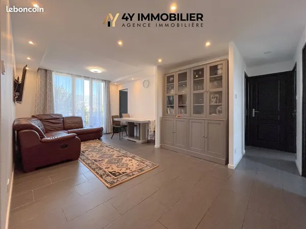 Appartement 5 pièces 83 m²