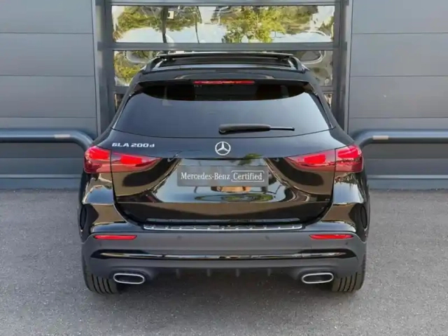 Mercedes Gla 200 d amg line — photo 24