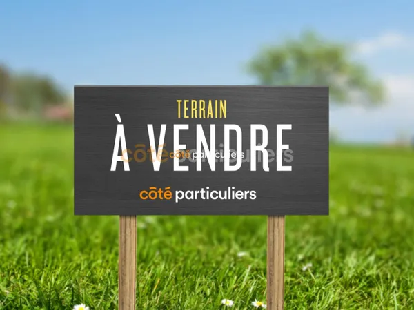 Terrain constructible à Moon Sur Elle 1039 m2