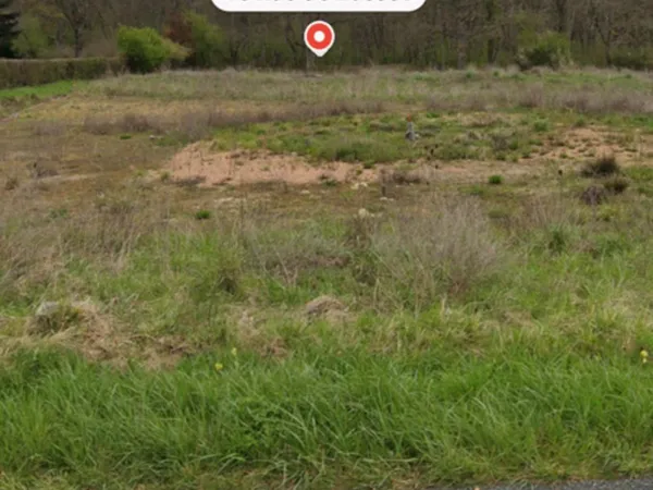 TERRAIN PLAT CONSTRUCTIBLE 9 500 M2 AU VERNET