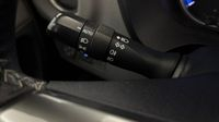 Toyota Yaris HSD 100h Dynamic 5p — photo 23