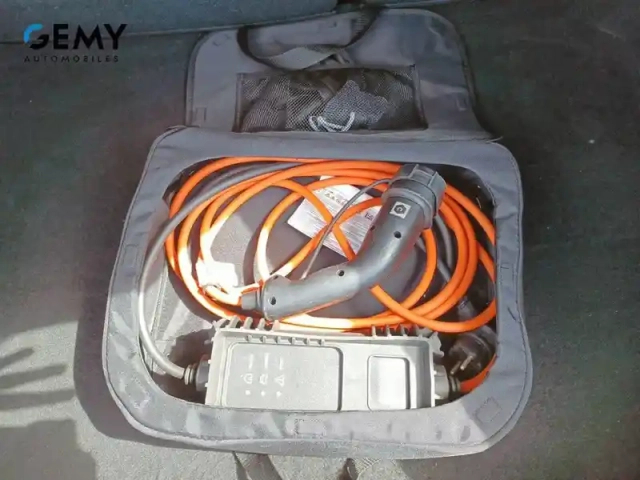 Peugeot 208 electrique 50 kwh 136ch — photo 14