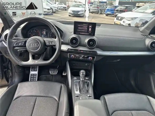 Audi Q2 35 tdi 150 s tronic 7 — photo 12