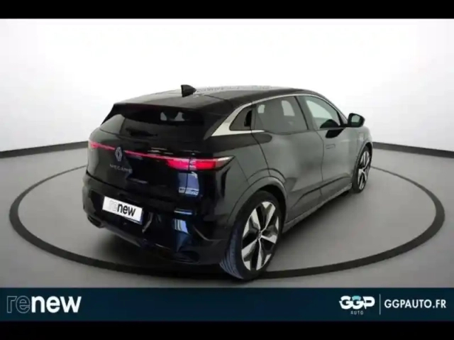 Renault Megane e-tech electric ev60 220ch techno optimum charge — photo 6
