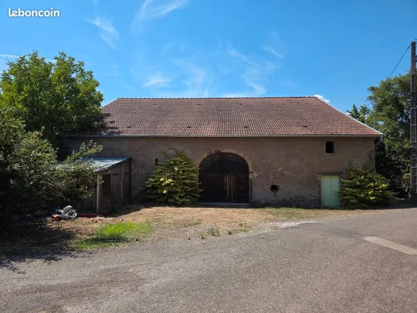Grange , corps de ferme