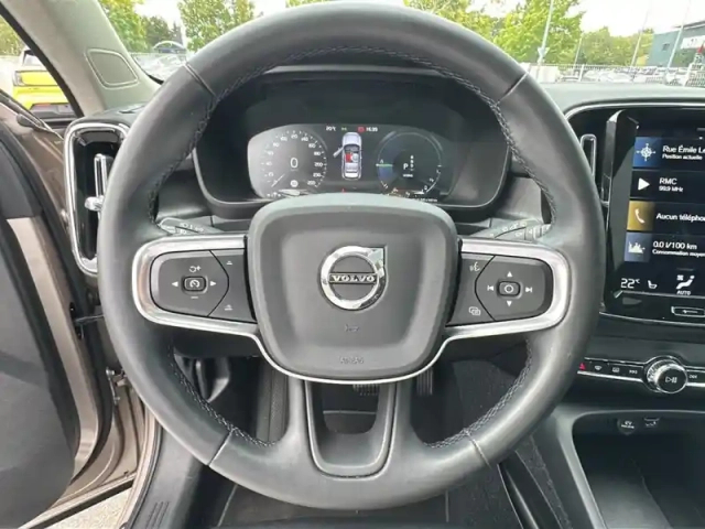 Volvo Xc40 t4 recharge 129+82 ch dct7 — photo 12