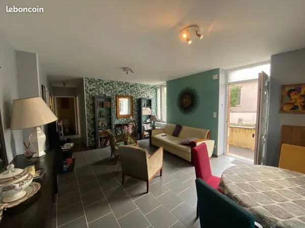 Appartement 4 pièces 82 m²