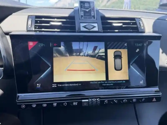 Ds Ds 7 crossback e-tense 225ch rivoli — photo 9