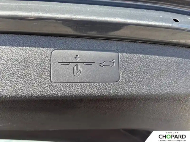 Volkswagen Golf 2.0 tdi scr 150 dsg7 — photo 97