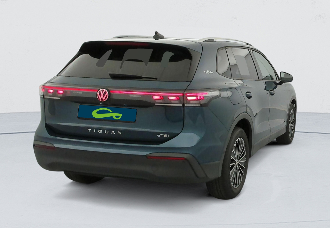 Volkswagen Tiguan — photo 5