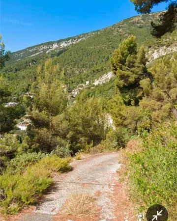 🏫 2260 m2 double villa