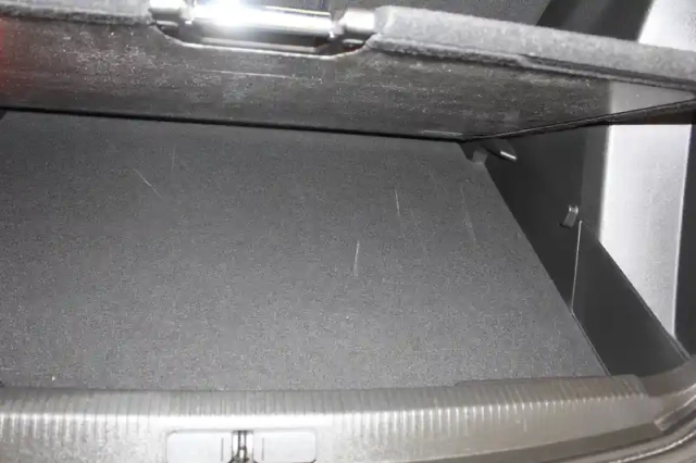 Peugeot 2008 bluehdi 130 s&amp;s eat8 — photo 7