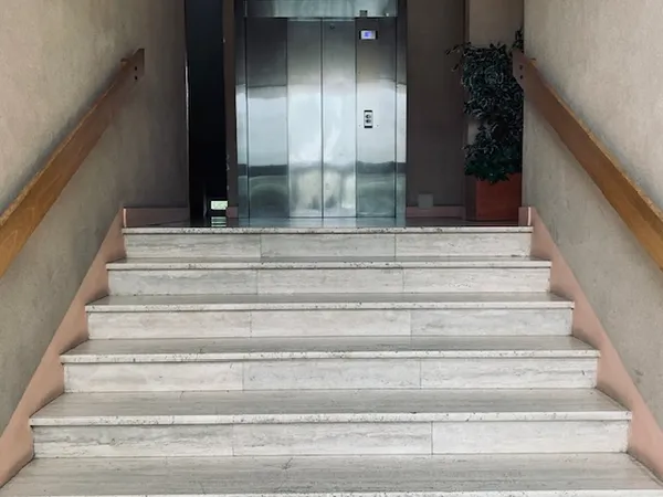 Vends appartement 47m² à rafraîchir à proximité du CHU