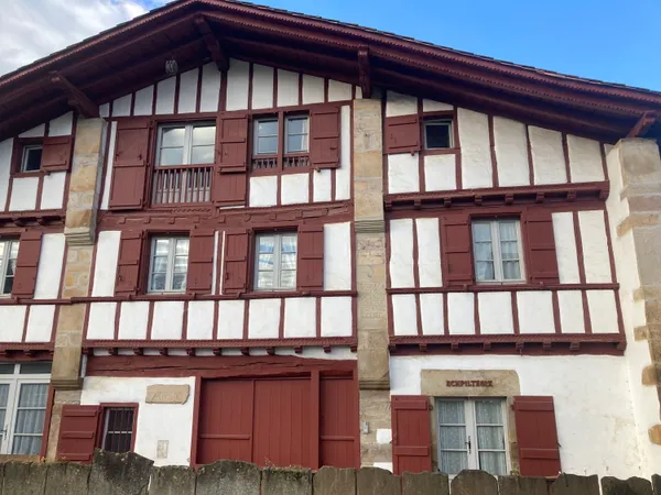 Vends terrain Basque - 600m²