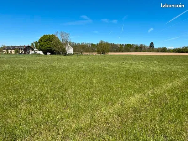 Terrain 6 111 m² Moulins Sur Cephons