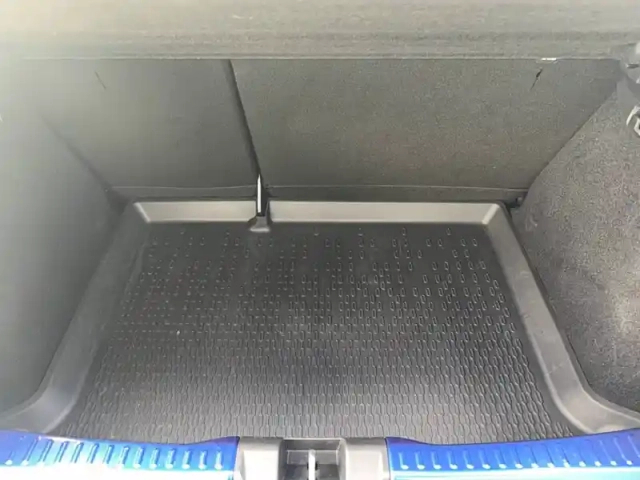 Dacia Sandero eco-g 100 — photo 9