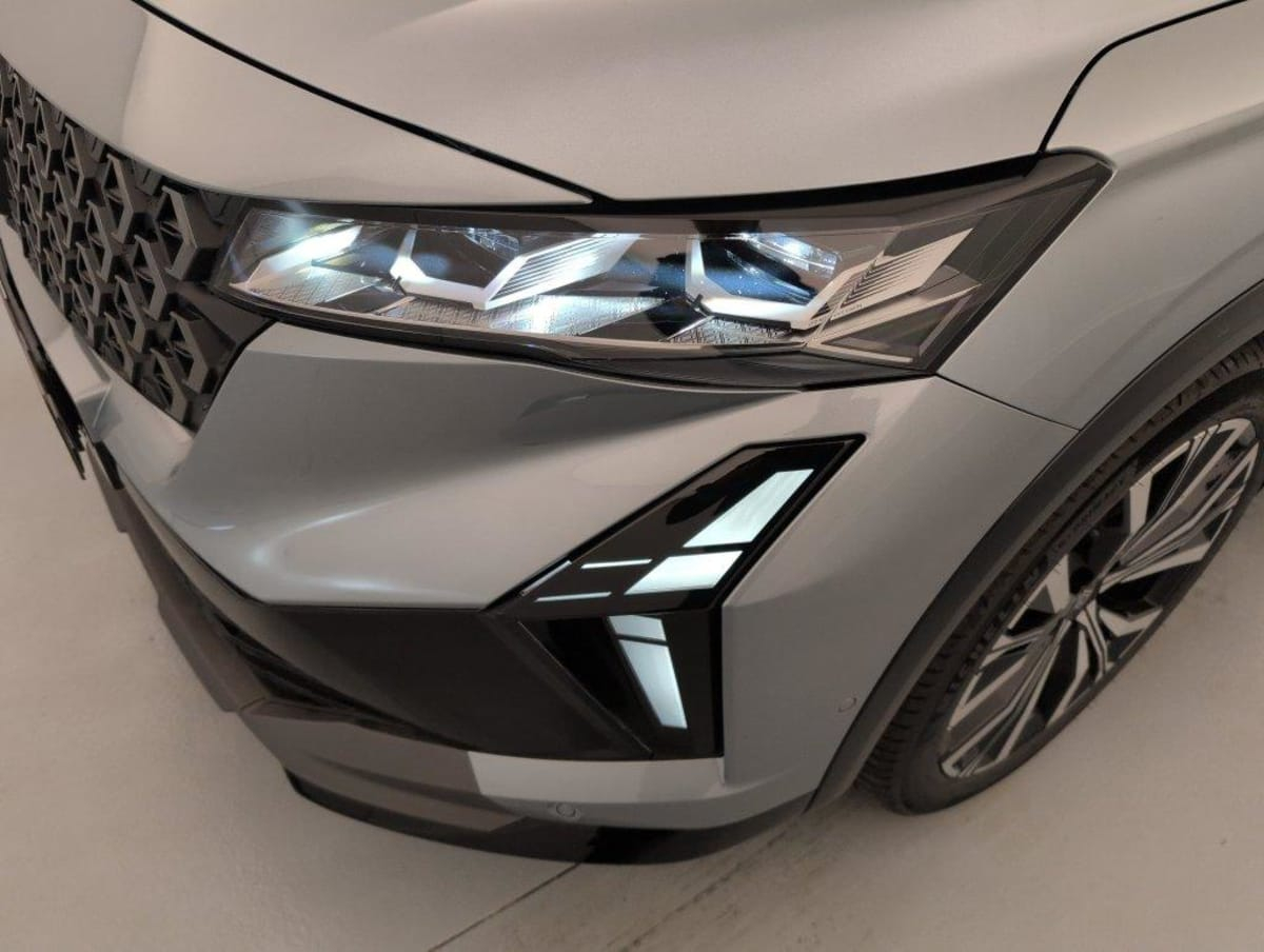 Renault Espace 6 — photo 24