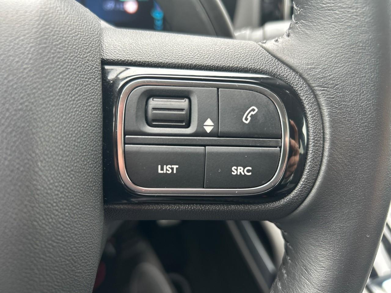 Citroën C5 Aircross hybrid 225ch shine pack e-eat8 — photo 16