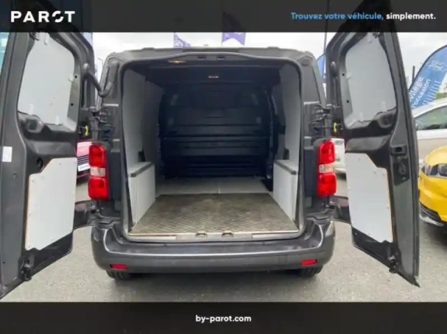 Opel Vivaro fourgon fg l2 standard 2.0 d 180ch pack business bva8 — photo 29