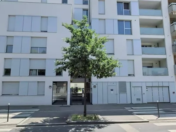 Parking 17 m²