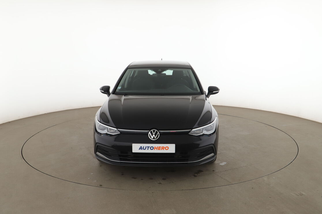 Volkswagen Golf VIII 1.5 eTSI OPF Style DSG7 — photo 8