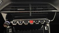 Peugeot 2008 1.2 PureTech 100ch S&S Allure — photo 26