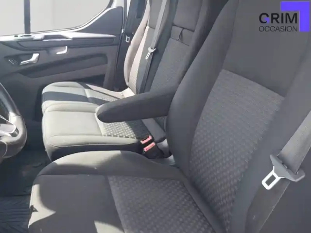 Ford Transit custom fourgon 320 l1h1 2.0 ecoblue 130 bva — photo 4