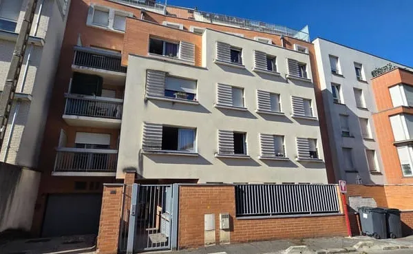 Parking 13 m²