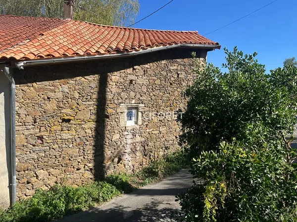 Grange ou garage fermé