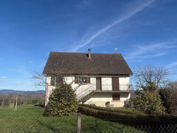 Maison 1 pièce 140 m²