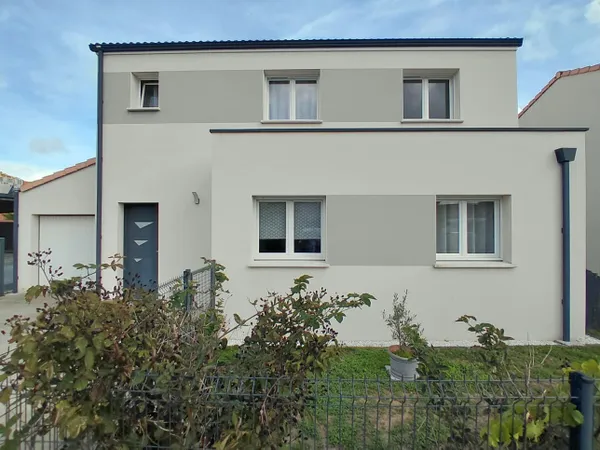 Maison récente 6 pièces à vendre au Loroux Bottereau, proche commerces et écoles