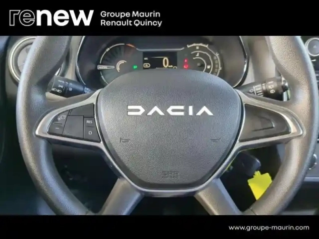 Dacia Spring 45ch essential — photo 12