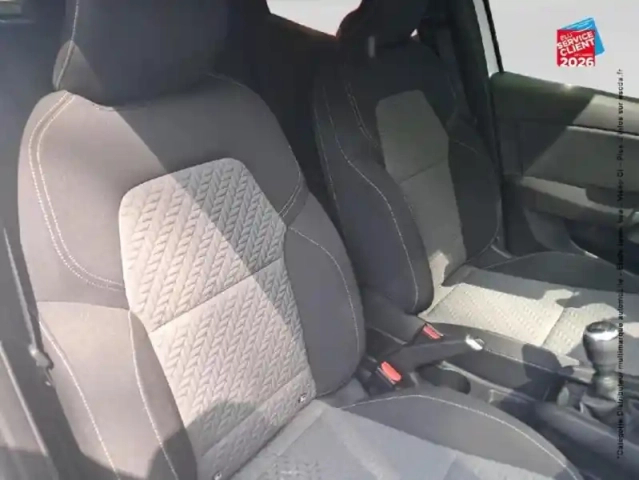 Renault Clio 1.0 tce 90ch evolution — photo 20