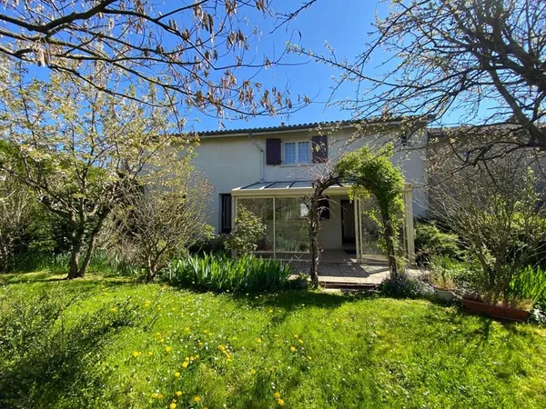 À vendre - Maison - Hurigny, secteur prisé du Mâconnais