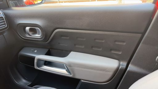 Citroen C5 Aircross 1.5 BlueHDi 130 EAT8 - Shine – 2020 – 72579 km – Diesel – Boîte Automatique — photo 25
