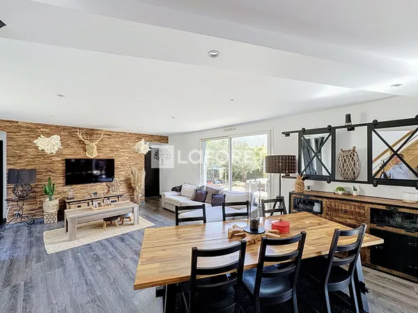 Maison 5 pièces 117 m²