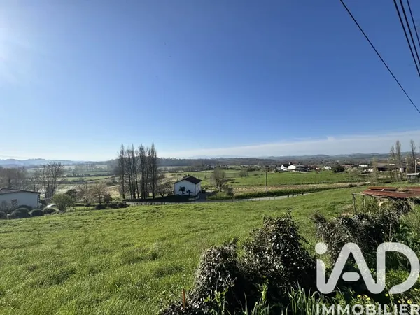 Terrain 1841 m²