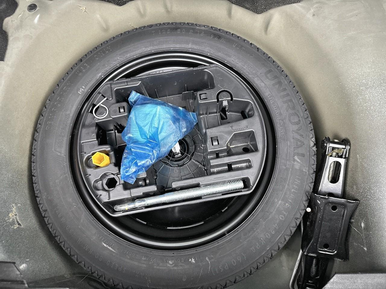 Peugeot 208 puretech 100 s&s bvm6 active — photo 30