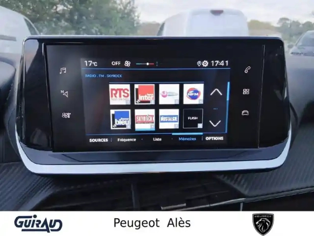 Peugeot 208 puretech 100 s&amp;s bvm6 — photo 39