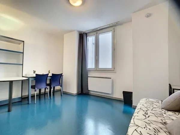 Appartement 1 pièce 14 m²