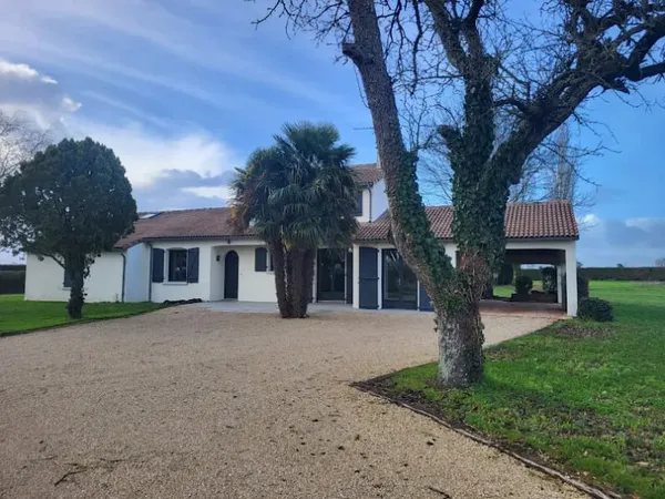 Maison 7 pièces 144 m²