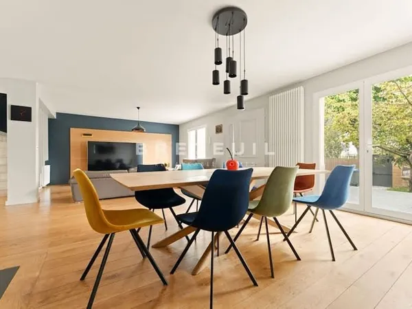 Maison 6 pièces 190 m²