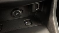 Peugeot 308 1.5 BlueHDi 130ch S&S Allure Pack — photo 30