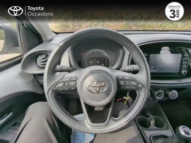 Toyota Aygo X 1.0 vvt-i 72ch dynamic my23 — photo 9