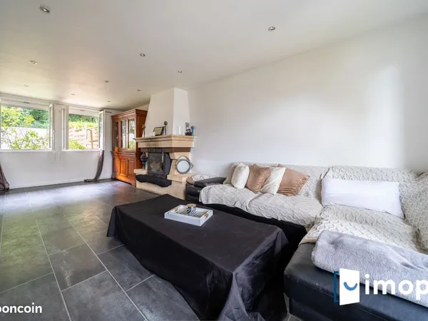 Maison 5 pièces 155 m²