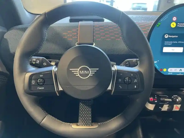 Mini Aceman se 218ch favoured — photo 32